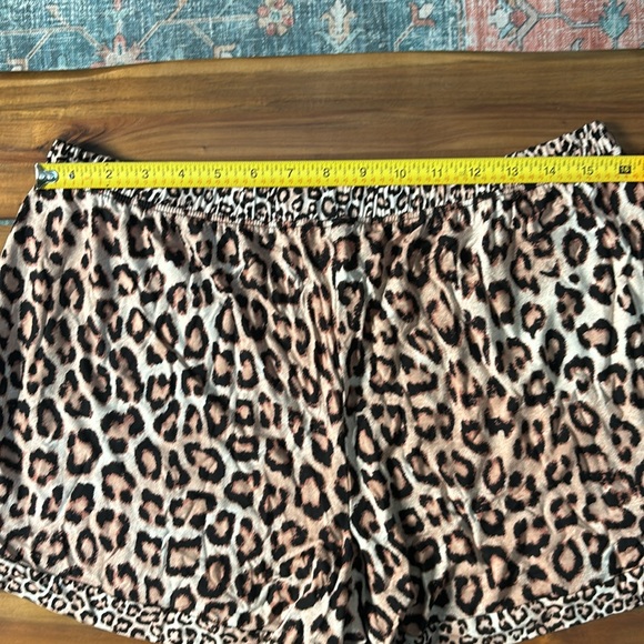 Soma Leopard Cool Nights Set - Picture 5 of 9